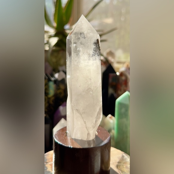 🎄SALE🎄Clear Quartz Crystal Point! - Picture 9 of 11